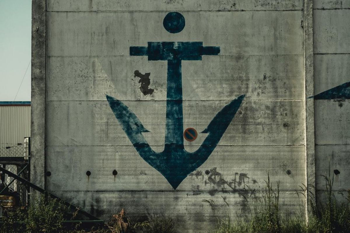 What's an Anchor Object and How Can it Help Me Manifest My Goals